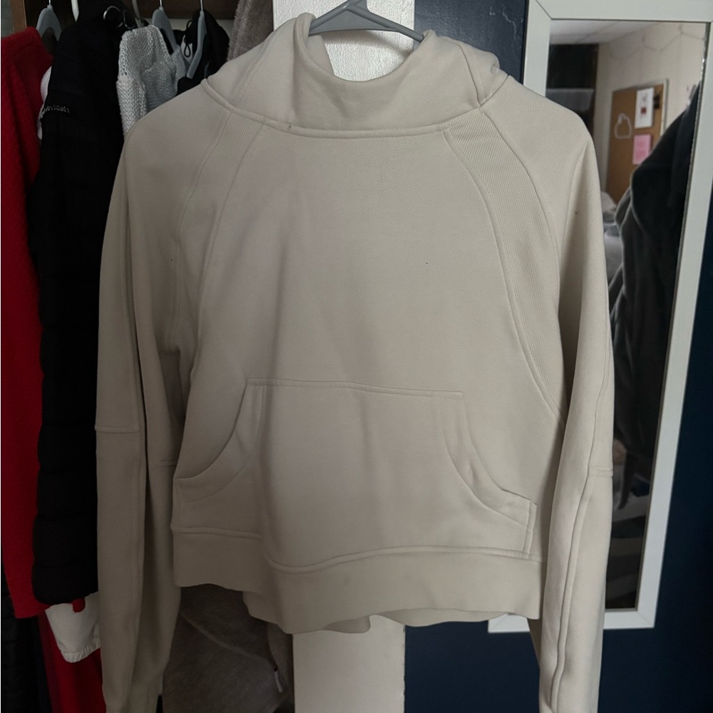 Women's Lululemon Cream Hoodie